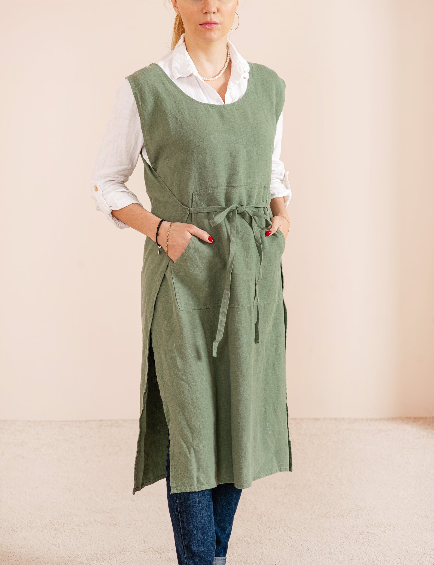 Linen cobbler apron in various colors