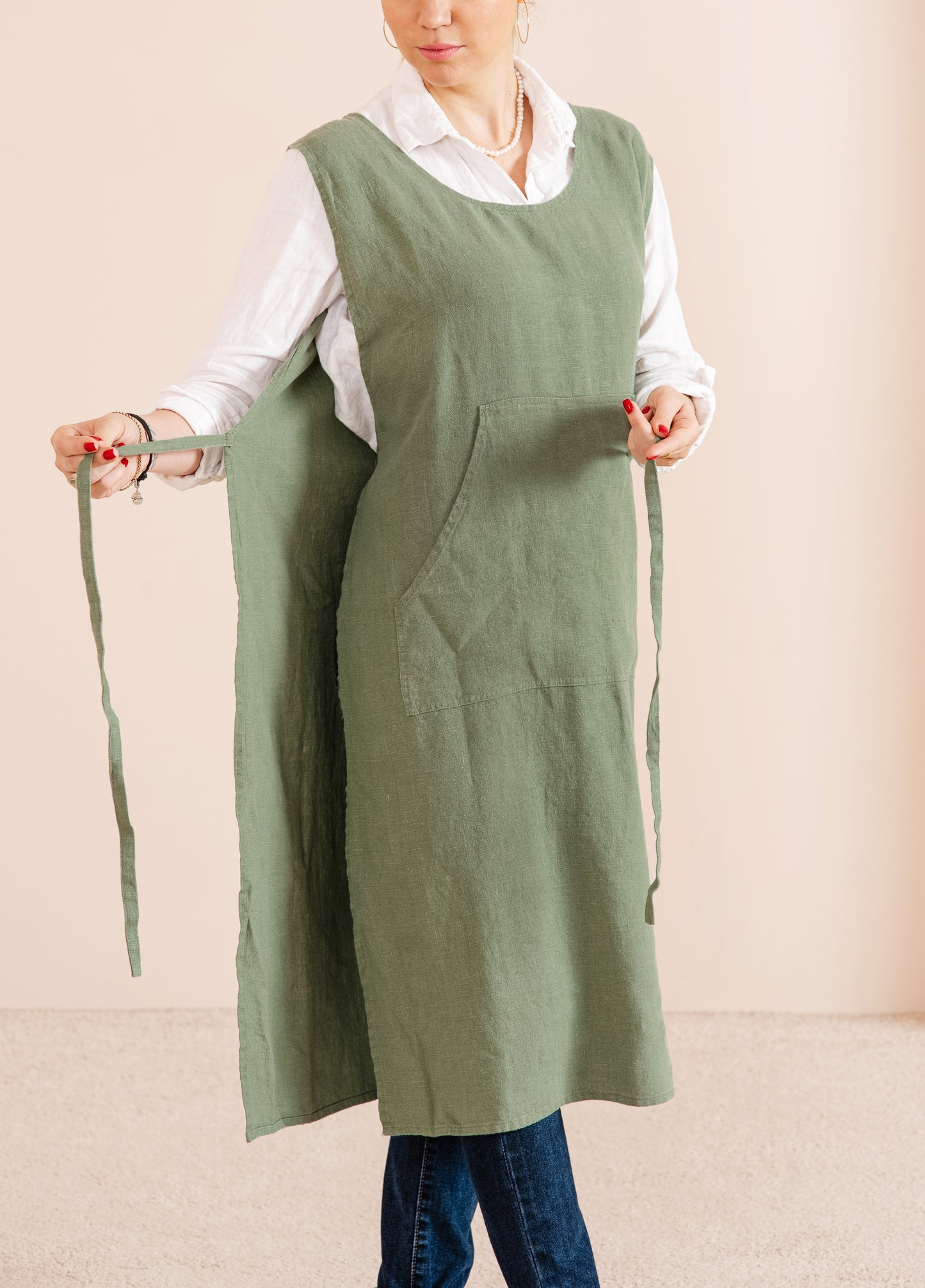 Linen cobbler apron in various colors
