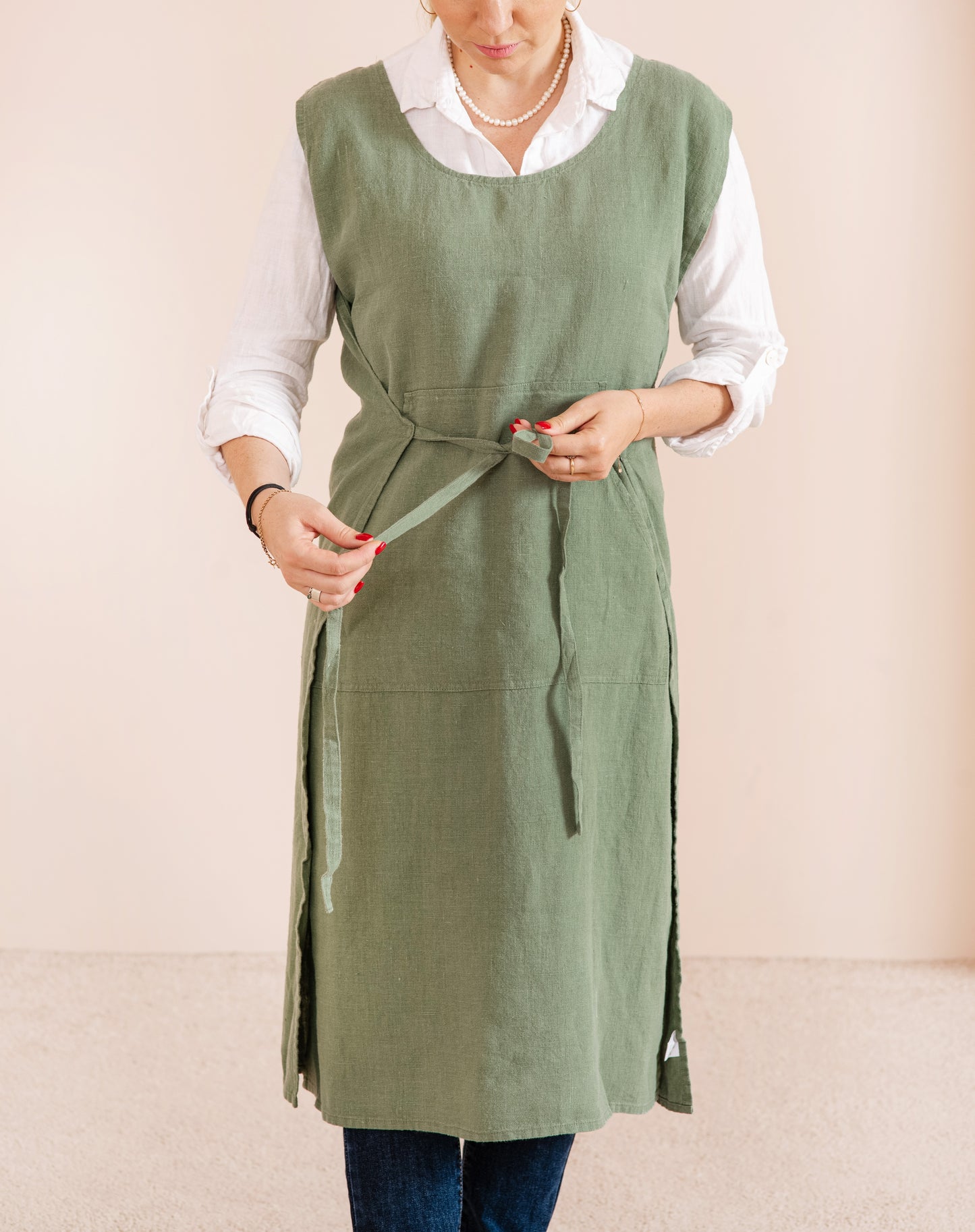 Linen cobbler apron in various colors