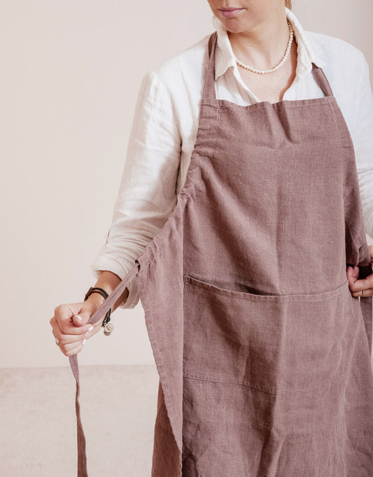 Adjustable linen apron in various colors