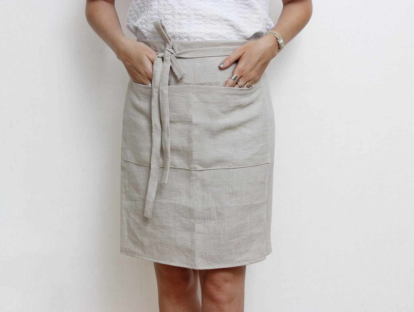 Linen half apron in various colors