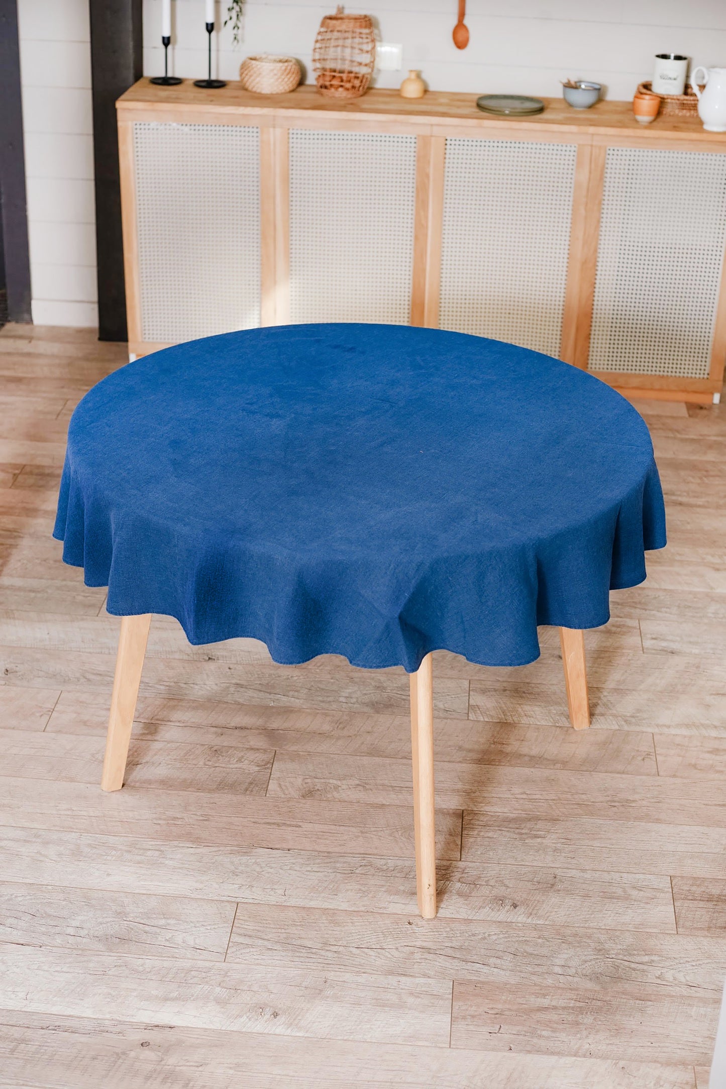 Linen round tablecloth