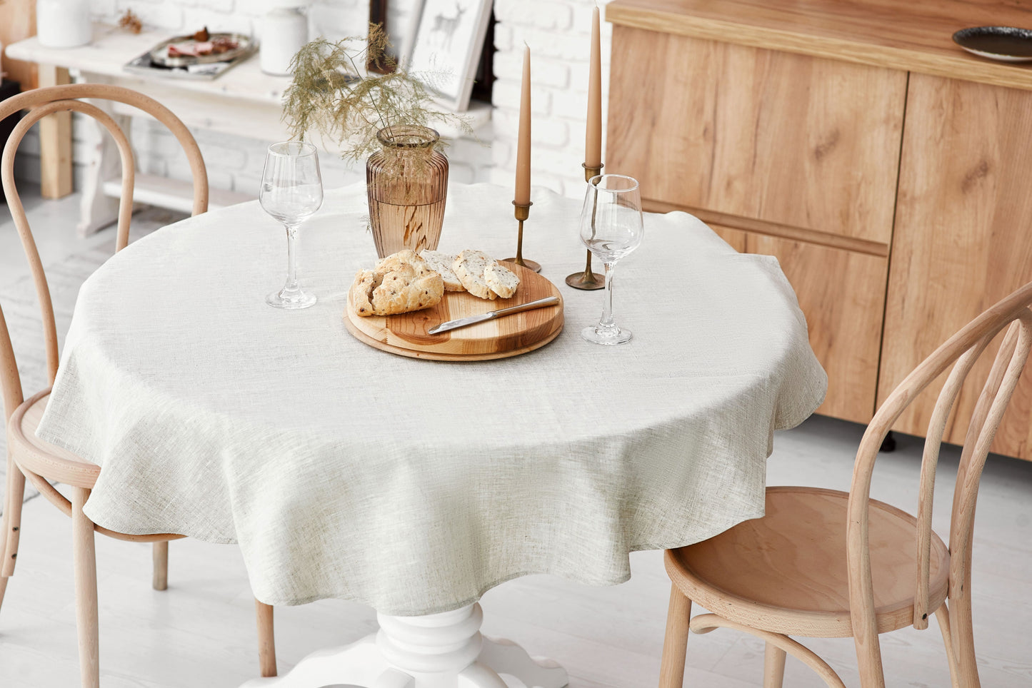 Linen tablecloth round