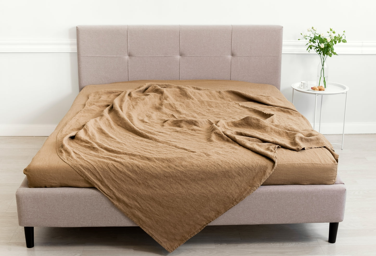 Linen flat sheet in Queen size