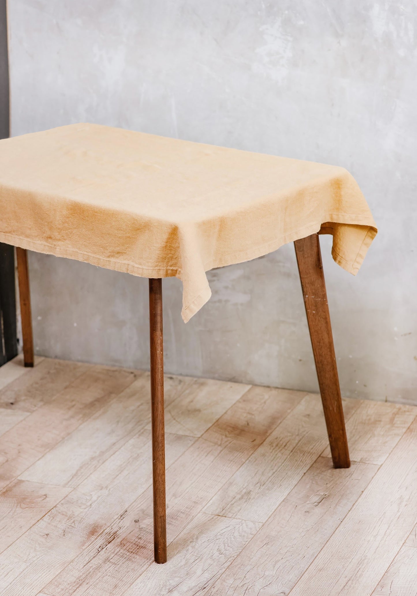 Linen tablecloth rectangle