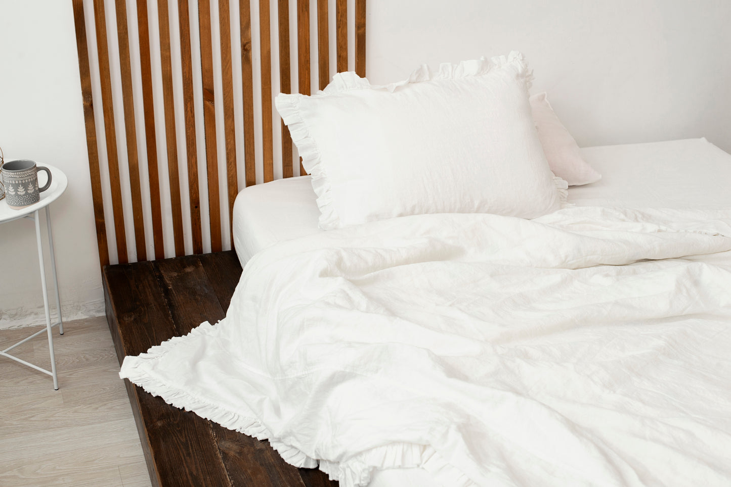 Ruffled linen duvet cover