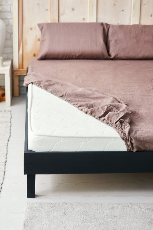 Linen fitted sheet of various heights