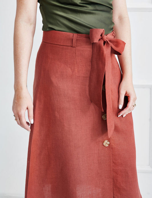Front button linen skirt