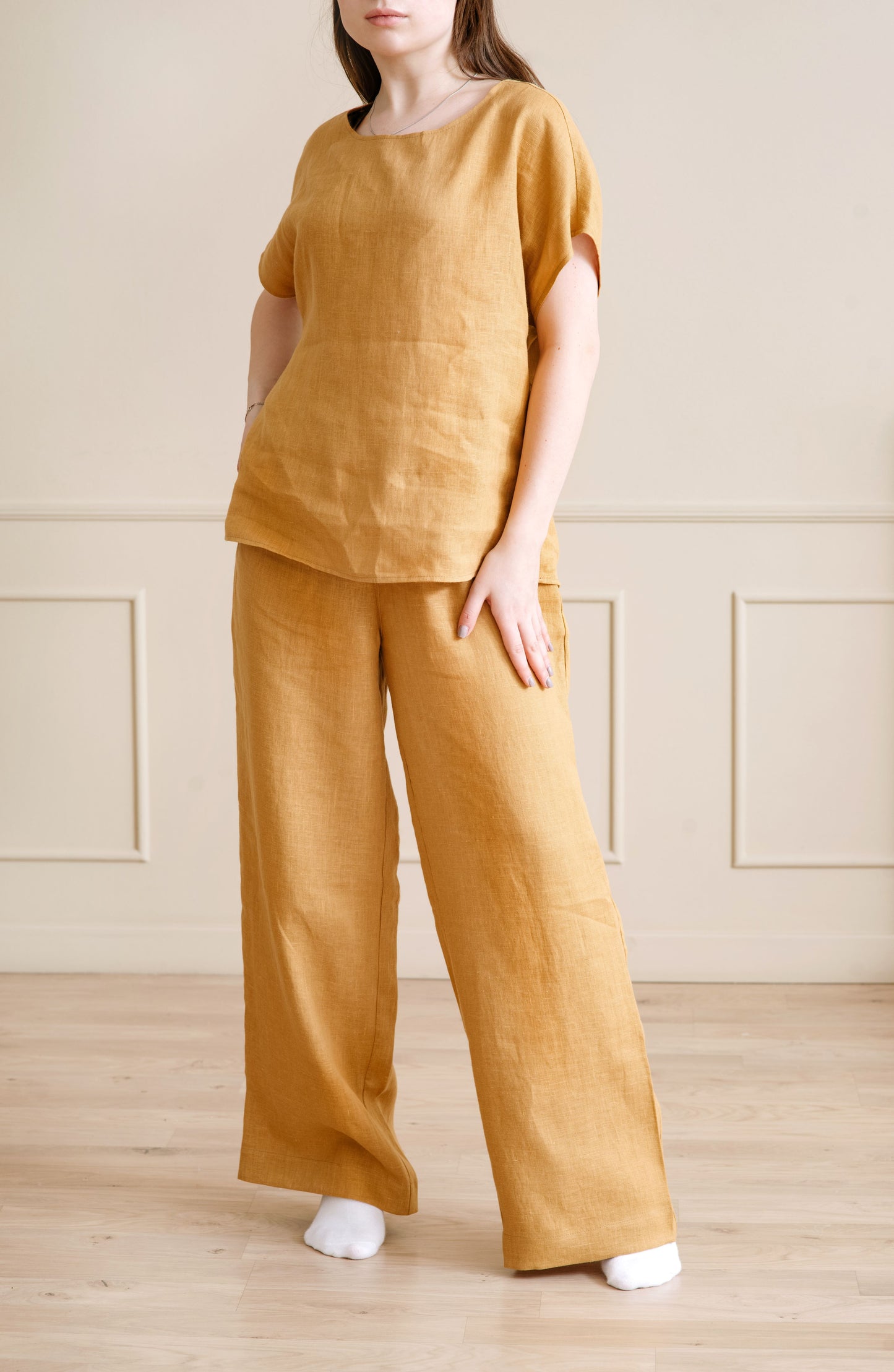 Linen pajama set with drawstring pants