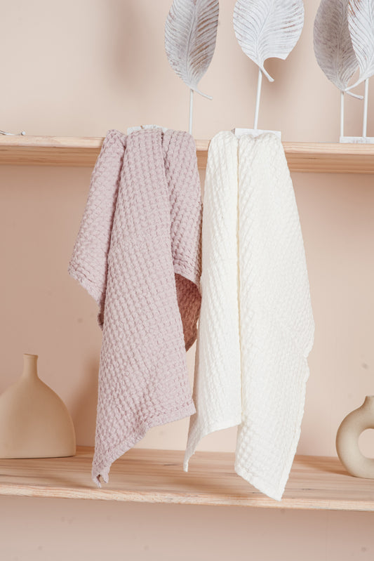 Waffle linen towels: linen hand towel, linen bath towel or towel set.