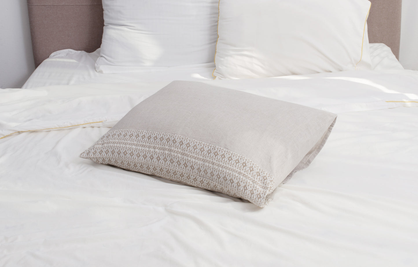 Natural linen Pillowcase with lace - Standard size