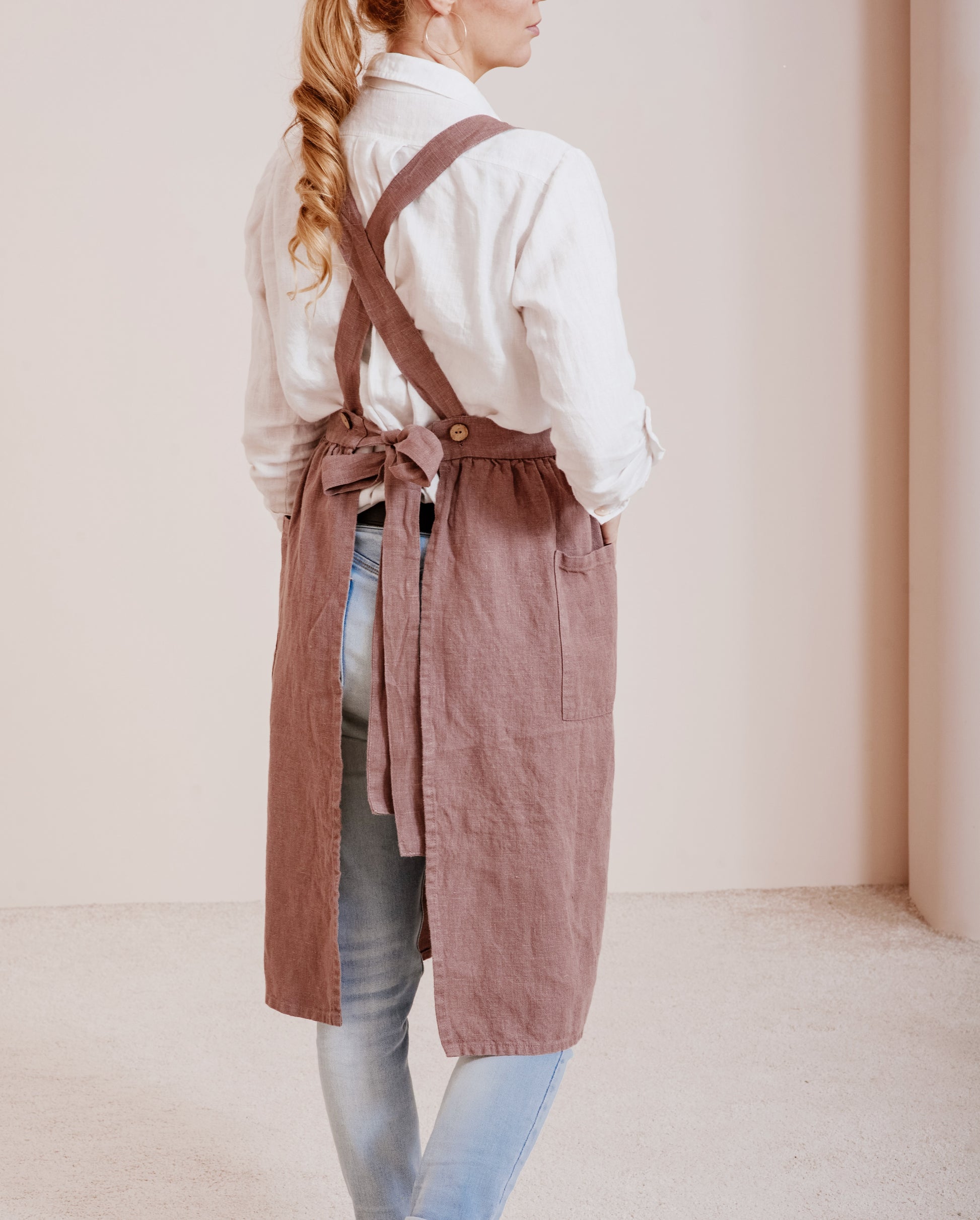 Linen pinafore apron dress LINENQ Linen pinafore apron dress LINENQ