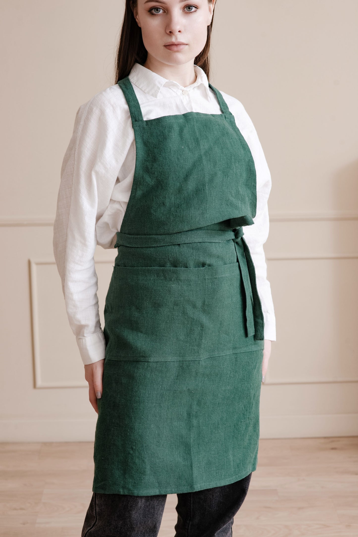 Woodrose linen apron