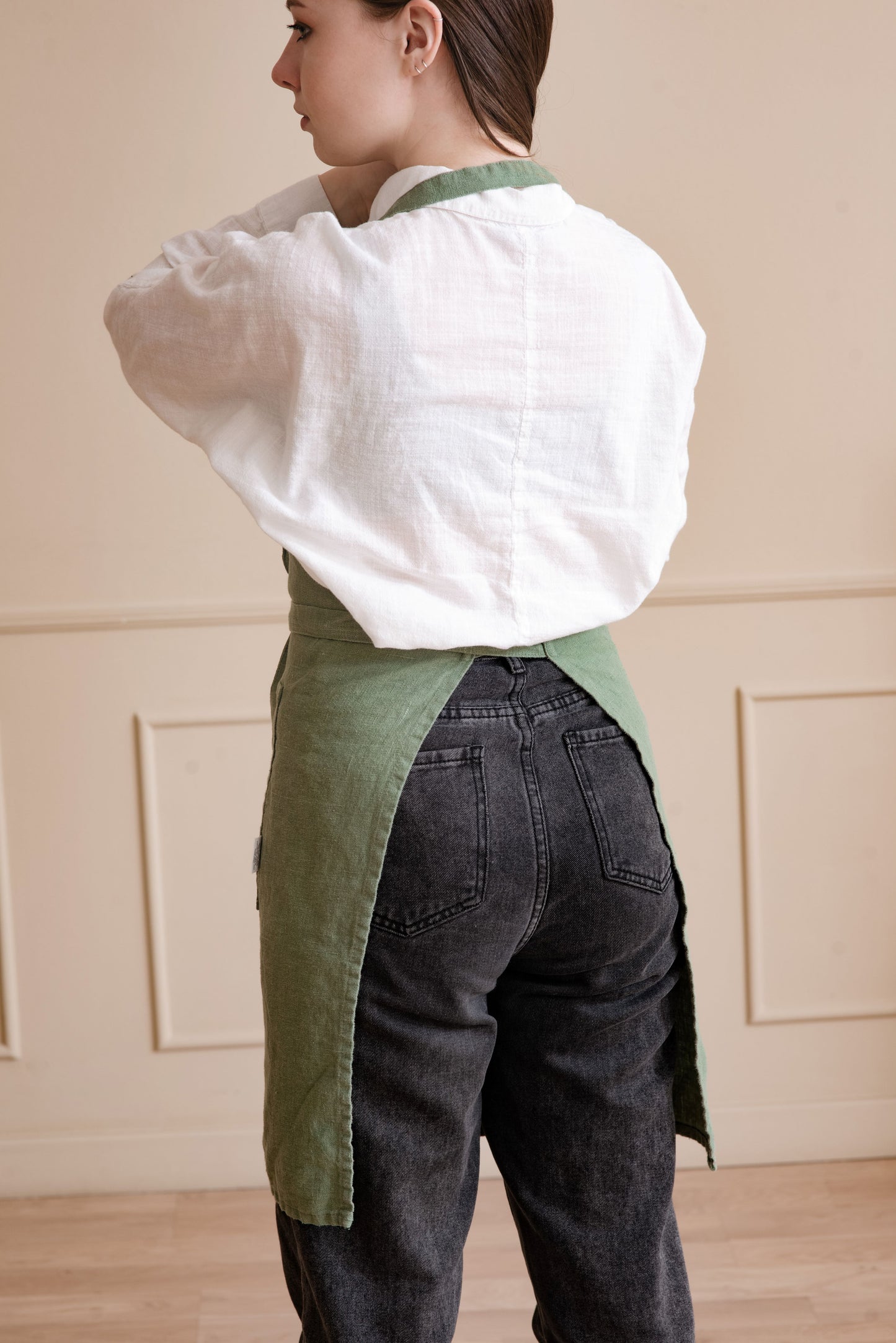 Personalized linen apron