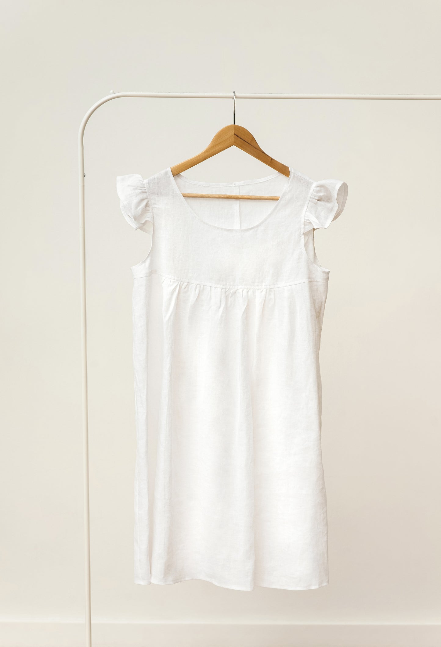 Linen nightgown with ruffles