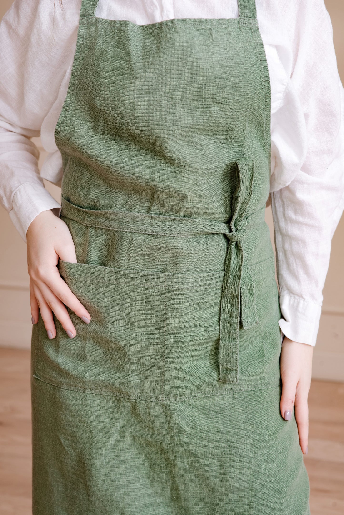 Khaki linen apron