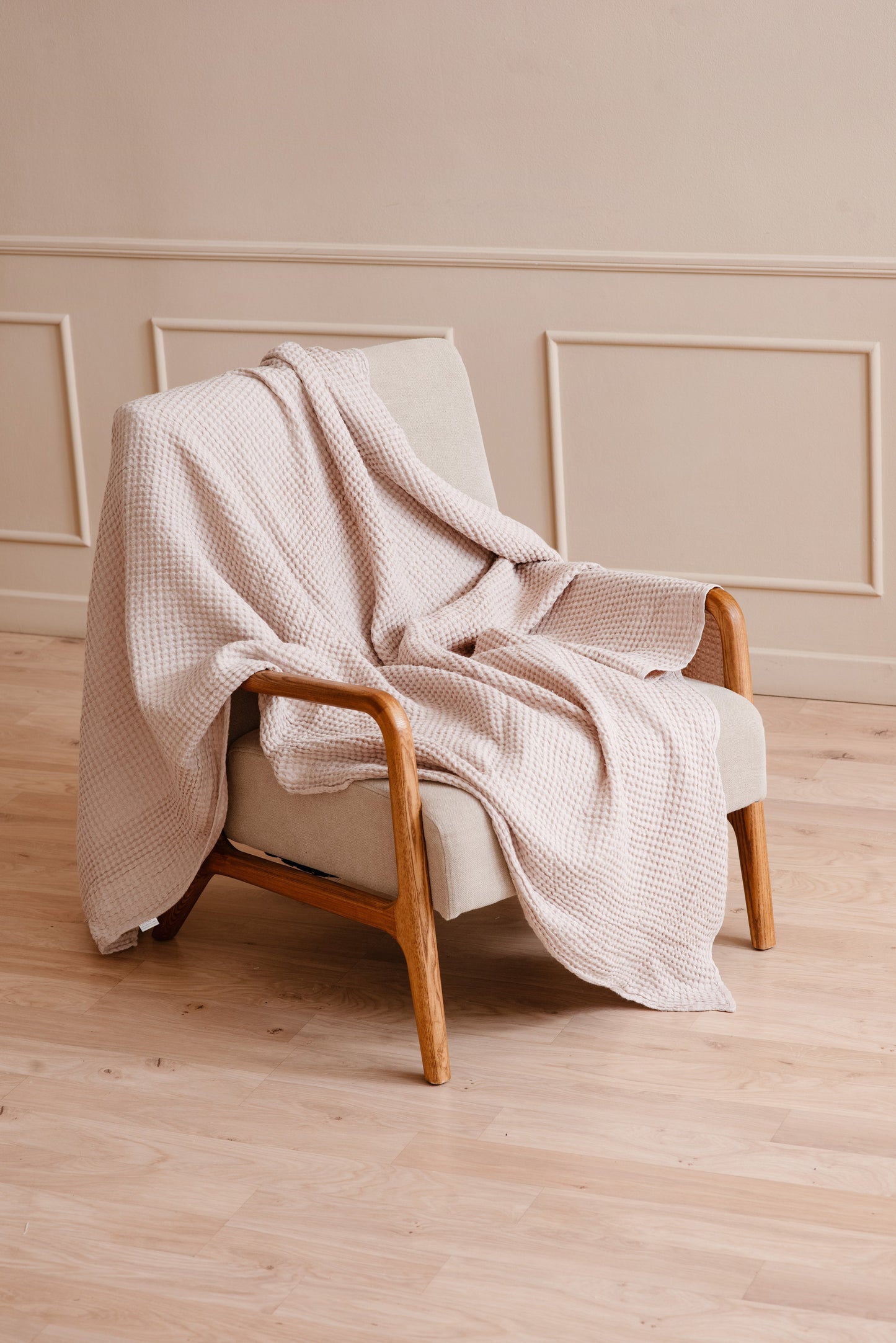 Cameo waffle throw