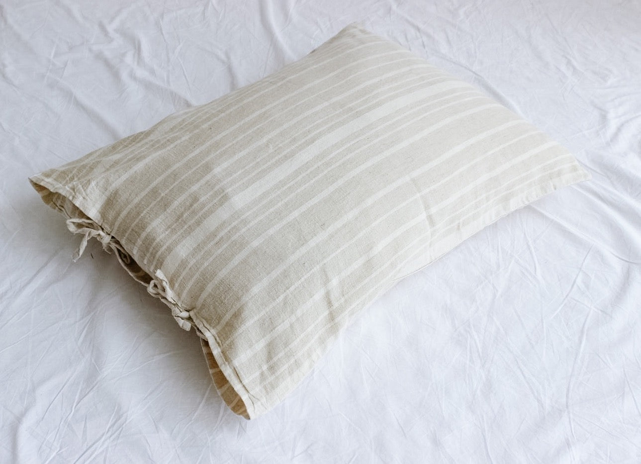 Linen Pillowcase with Ties - Standard Size